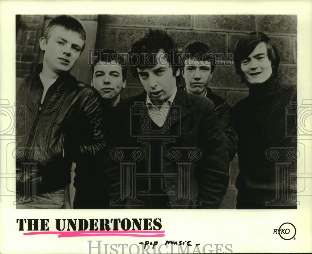 1994 Press Photo Members of the pop music group "The Undertones" - hcp11305- Historic Images