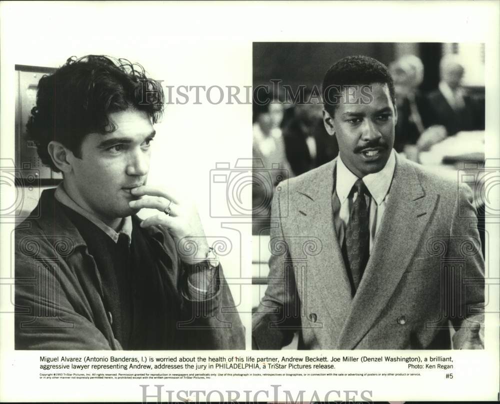 1993 Press Photo Antonio Banderas, Denzel Washington Star in &quot;Philadelphia&quot;- Historic Images