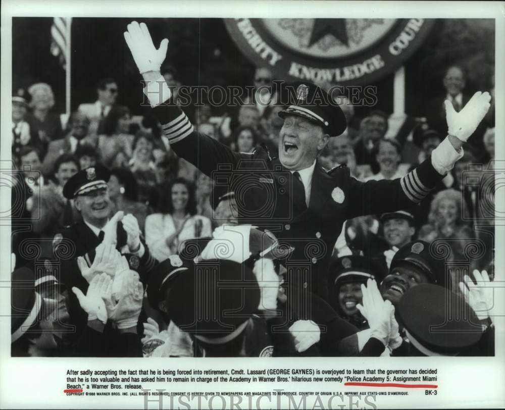 1988 Press Photo George Gaynes in &quot;Police Academy 5: Assignment Miami Beach&quot;- Historic Images