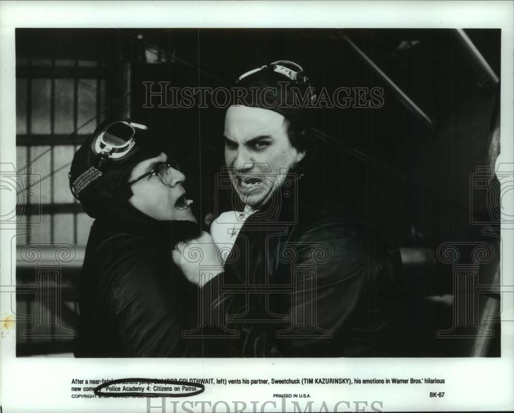 1987 Press Photo Bob Goldthwait, Tim Kazurinsky - "Police Academy 4" movie scene- Historic Images