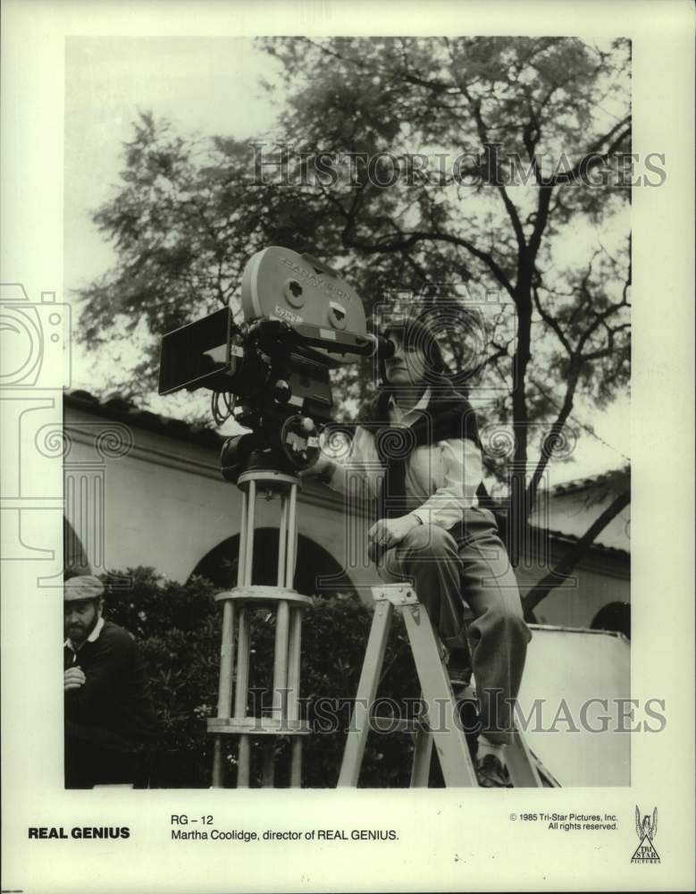 1985 Press Photo Martha Coolidge, Director of &quot;Real Genius&quot; Movie - hcp12997- Historic Images