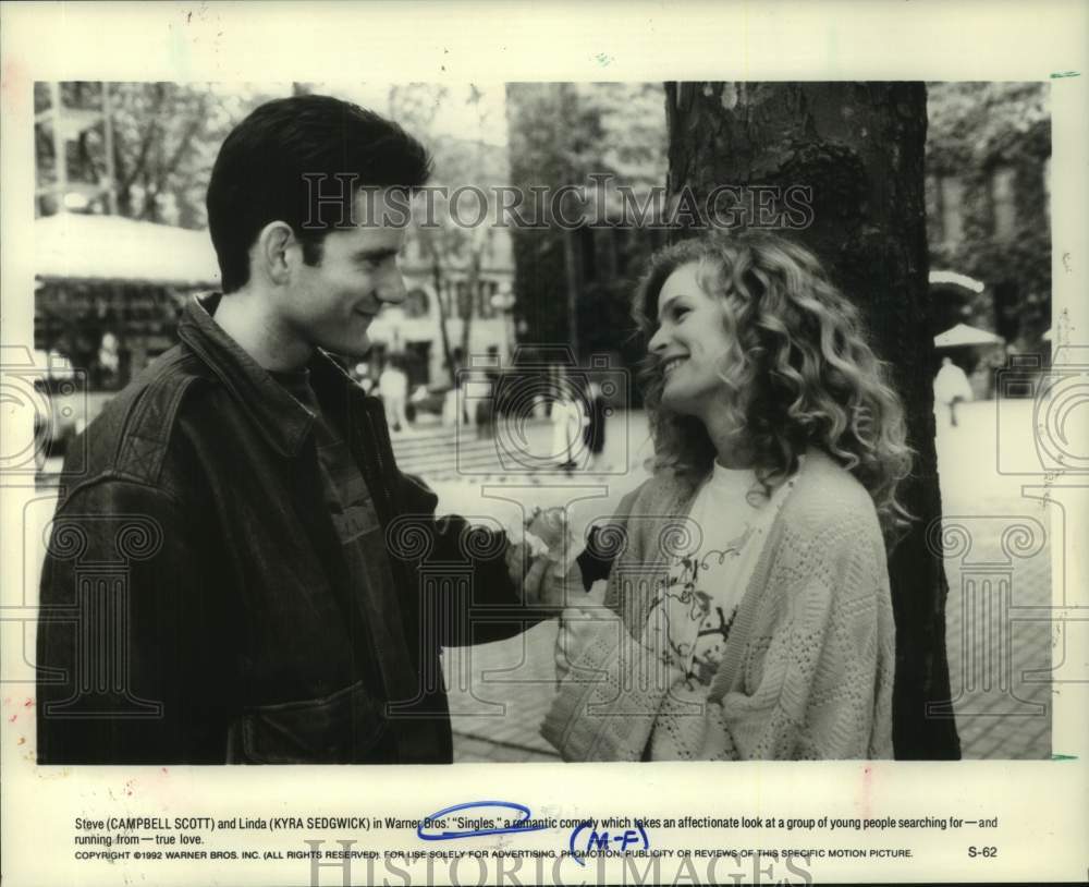 1992 Campbell Scott & Kyra Sedgwick star in romantic comedy Singles. - Historic Images