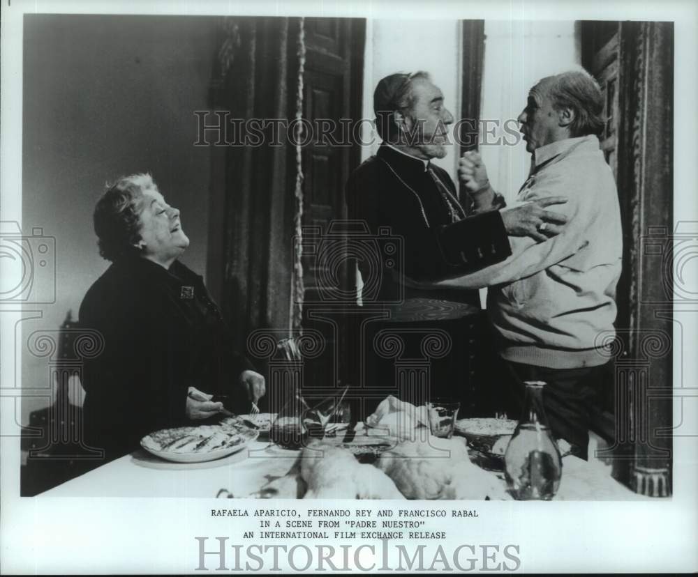 Press Photo Rafaela Aparicio, Fernando Rey &amp; Francisco Rabal in &quot;Padre Nuestro&quot; - Historic Images