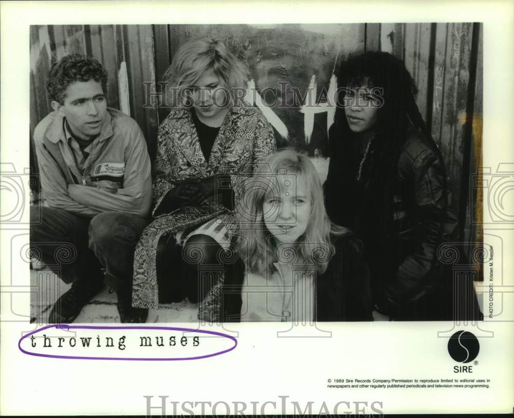 1989 Rock Group &quot;Throwing Muses&quot; - Historic Images