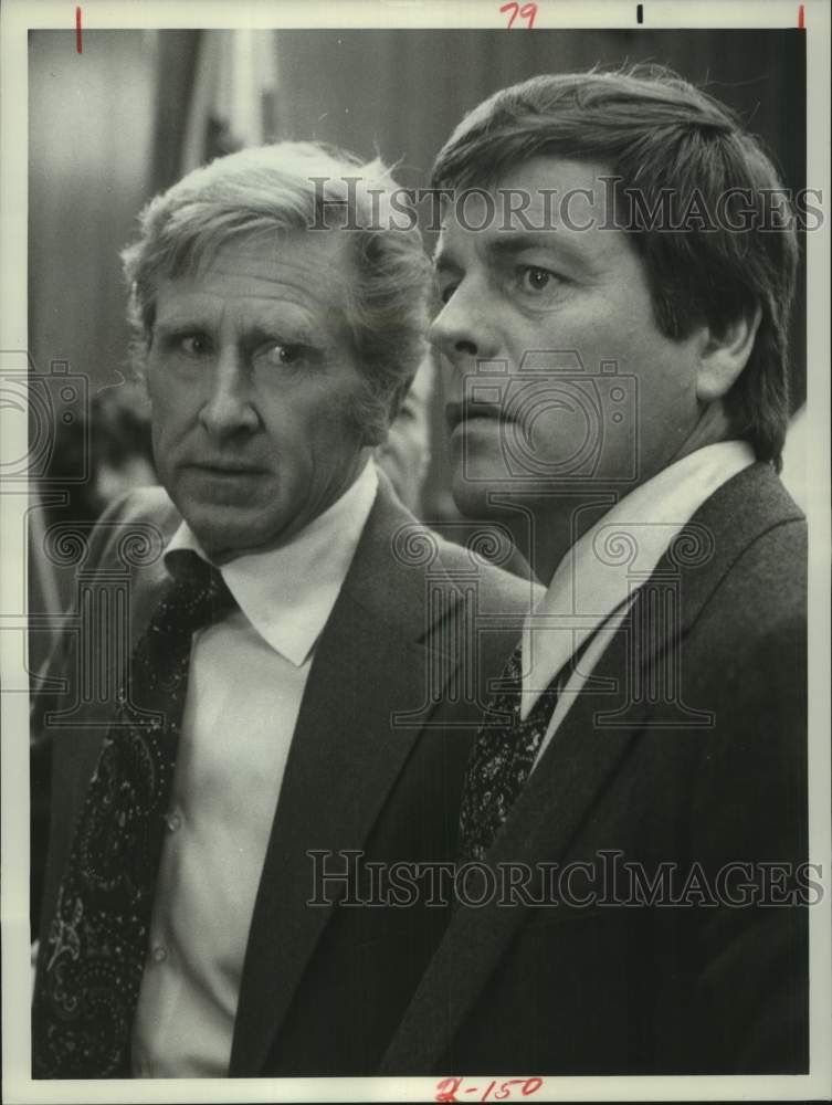 1978 Lloyd Bridges, Robert Wagner - scene from "The Critical List" - Historic Images