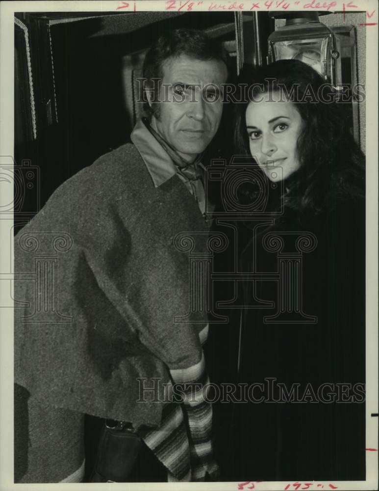 1971 Press Photo Ina Balin & Ricardo Montalban in "Desperate Mission." - Historic Images