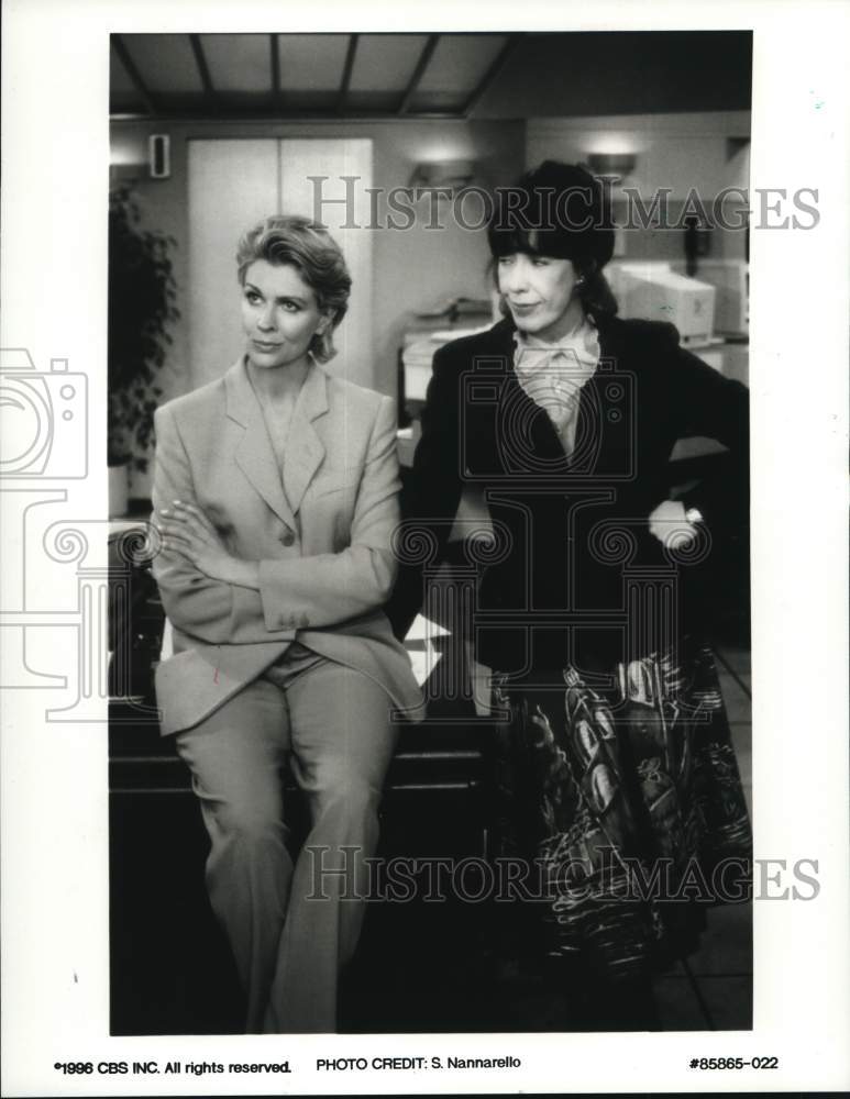 1996 Lily Tomlin &amp; Candice Bergen Star in &quot;Murphy Brown&quot; - Historic Images