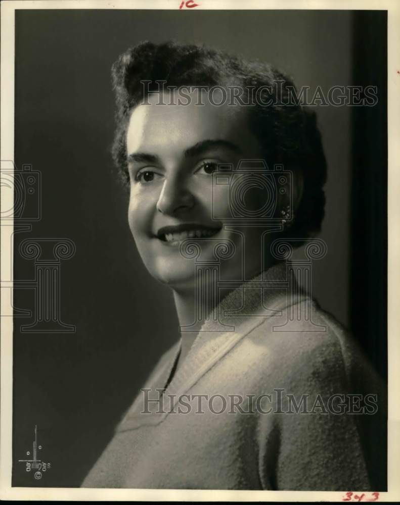 1955 Press Photo Soprano Opera Singer Virginia Babikian - Historic Images