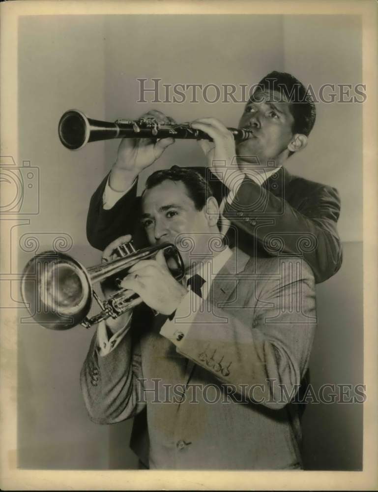 1956 Press Photo Musicians Med Flory, Ray Anthony star in &quot;The Ray Anthony Show&quot; - Historic Images