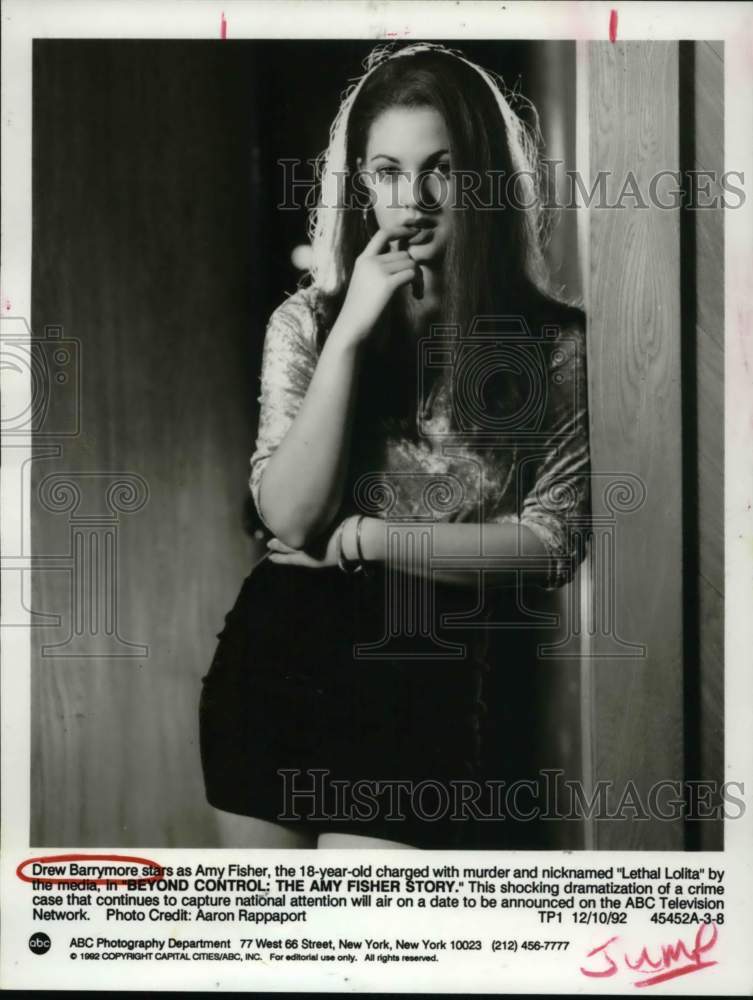 1992 Press Photo Actress Drew Barrymore Stars as Amy Fisher in Crime Film - Historic Images