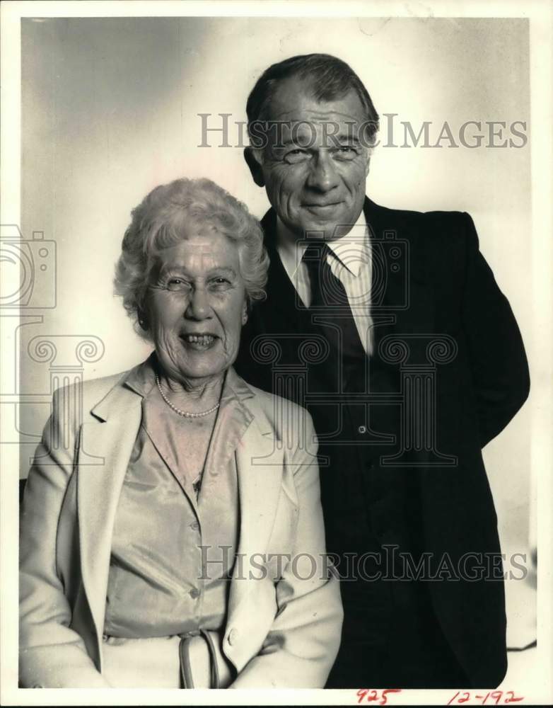1982 Press Photo Lawyer F. Lee Bailey and Mother, Dr. Grace Mitchell, Houston - Historic Images