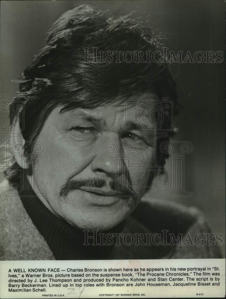 1976 Press Photo Actor Charles Bronson Stars in "St. Ives" - Historic Images