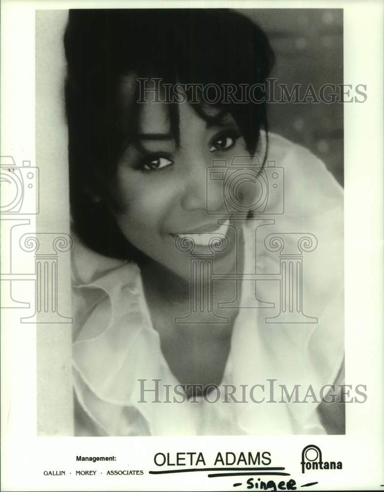 1993 Singer Oleta Adams. - Historic Images