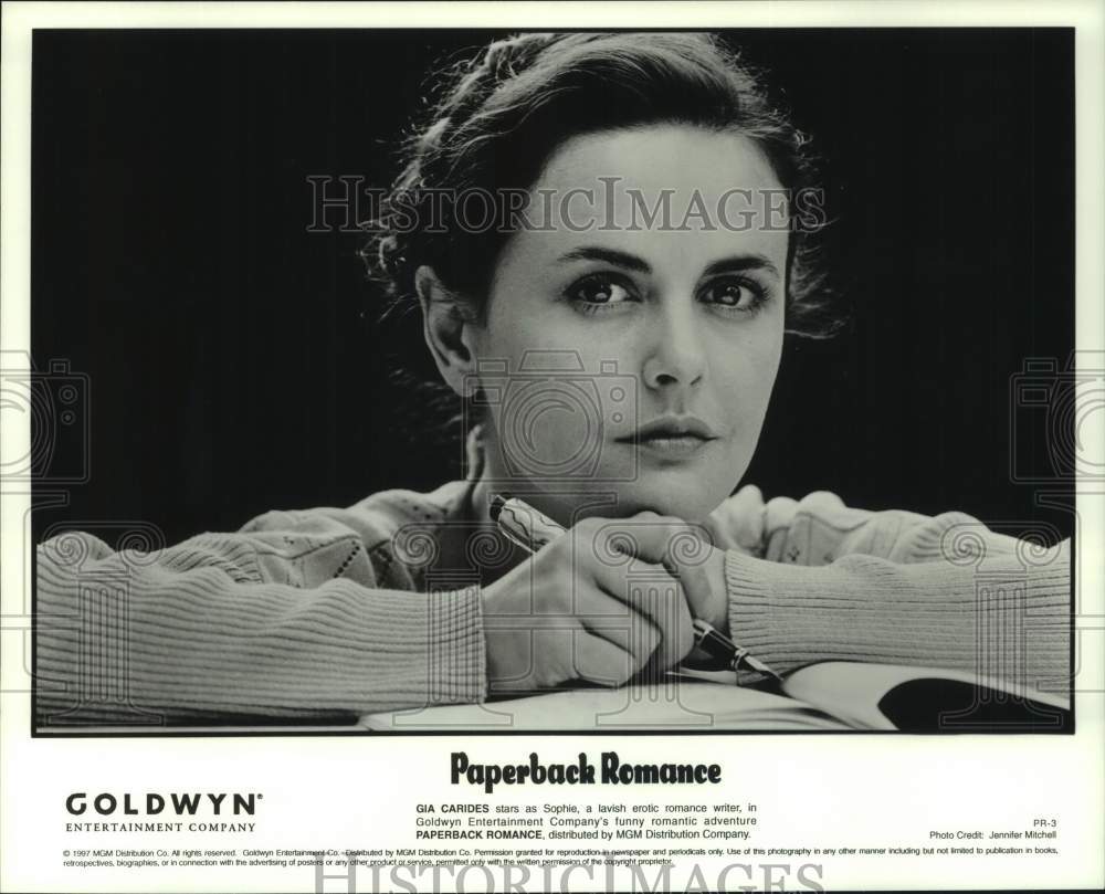 1997 Press Photo Actress Gia Carides stars in &quot;Paperback Romance&quot; movie-Historic Images