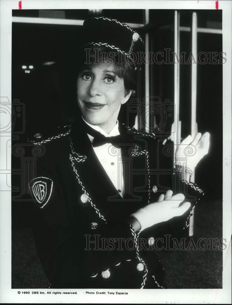 1992 Comedienne Carol Burnett on &quot;The Carol Burnett Show: A Reunion&quot; - Historic Images