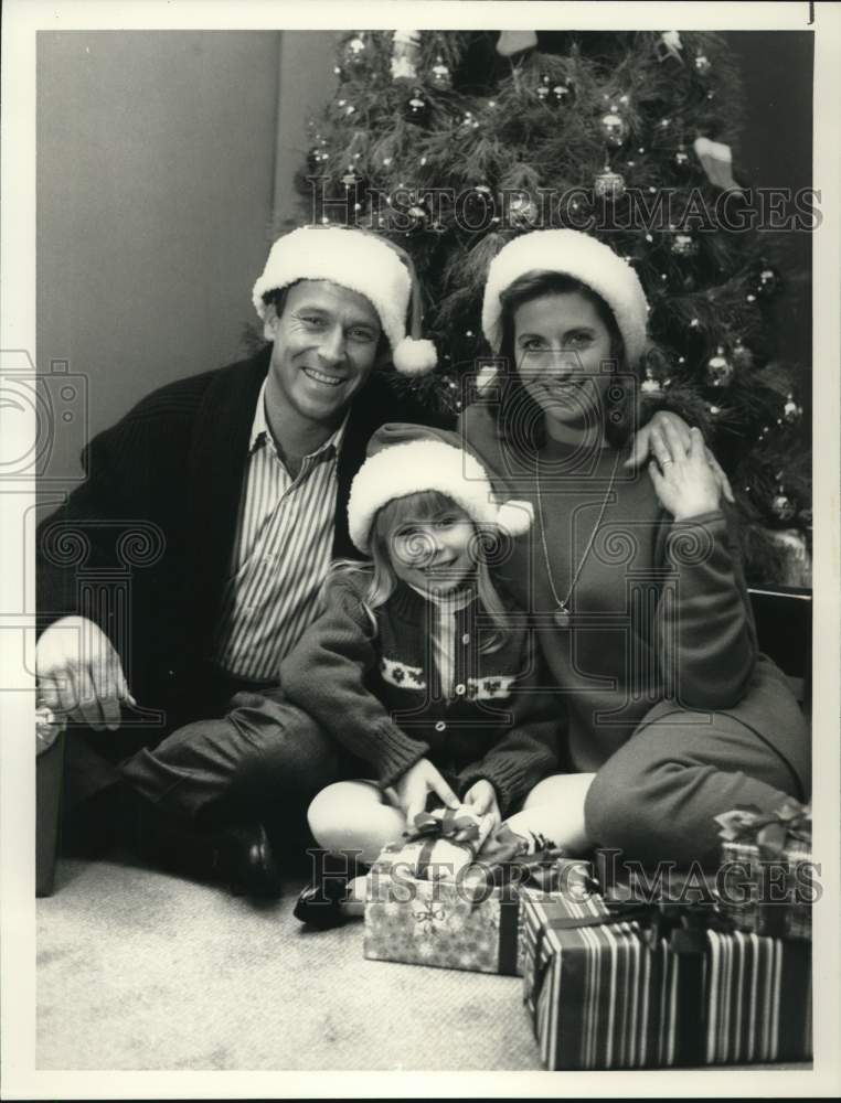 1990 Press Photo Actors Corbin Bernsen, Jennifer Hetrick, Ashleigh Sterling - Historic Images