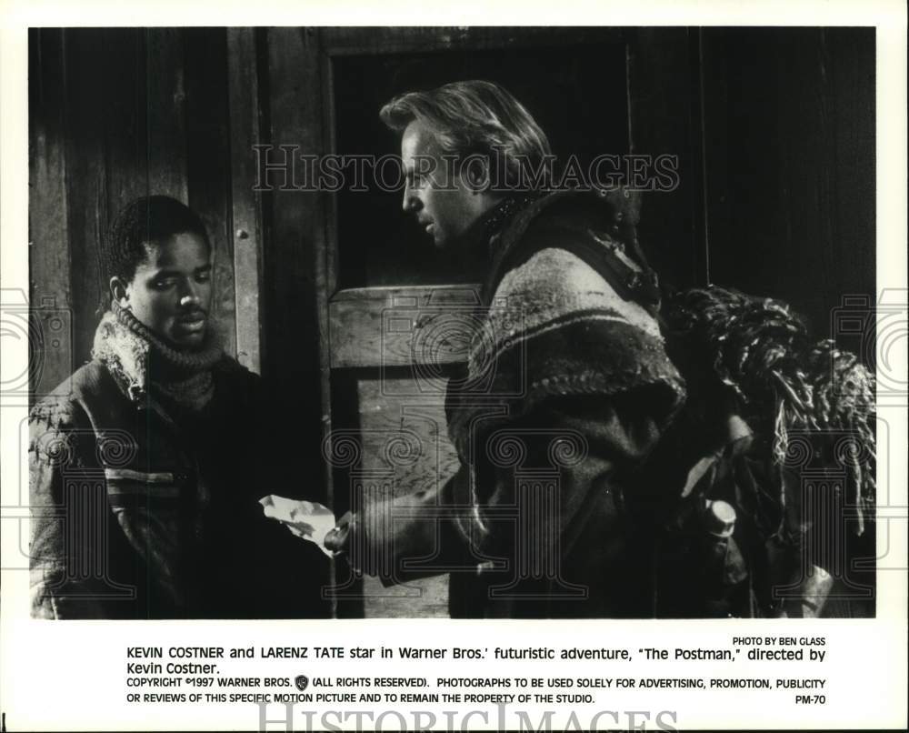 1997 Press Photo Kevin Costner and Larenz Tate star in "The Postman" - Historic Images