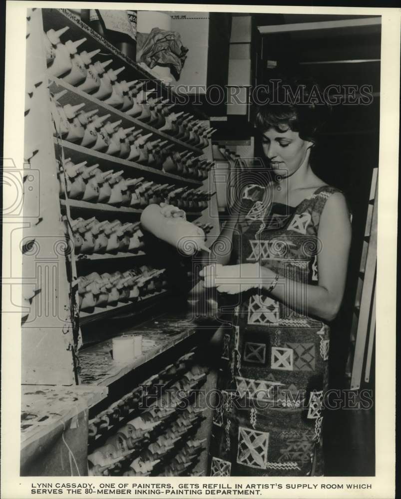 1963 Press Photo Painter Lynn Cassady in Artist&#39;s Supply Room - Historic Images