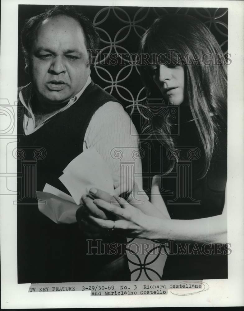 1969 Press Photo Richard Castellano, Mariclaine Costello on Television - Historic Images