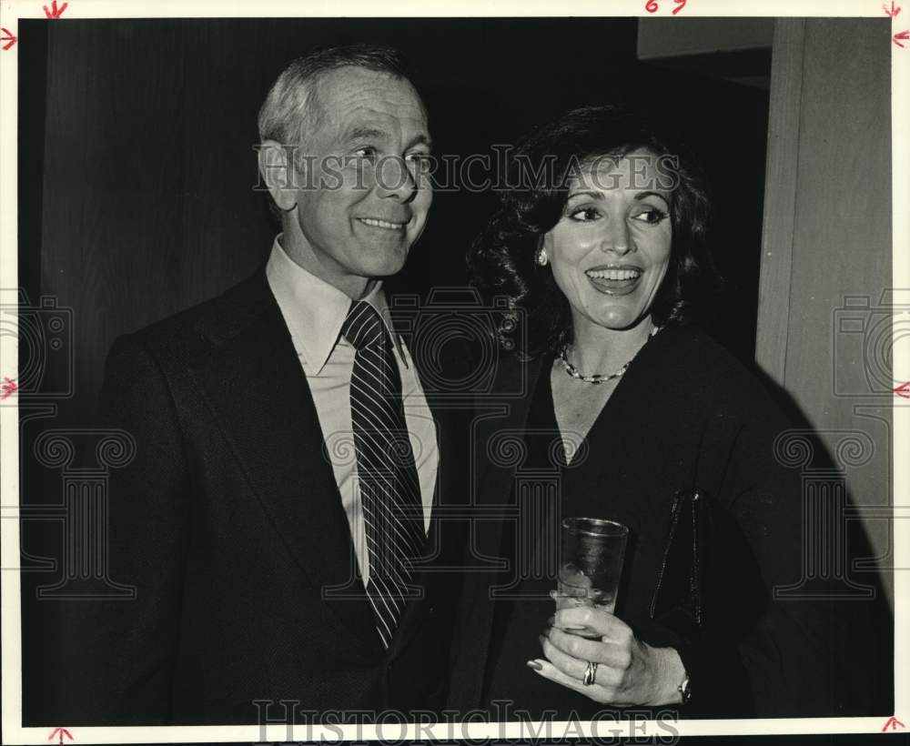 1981 Press Photo Johnny Carson & Wife Joanna - Historic Images