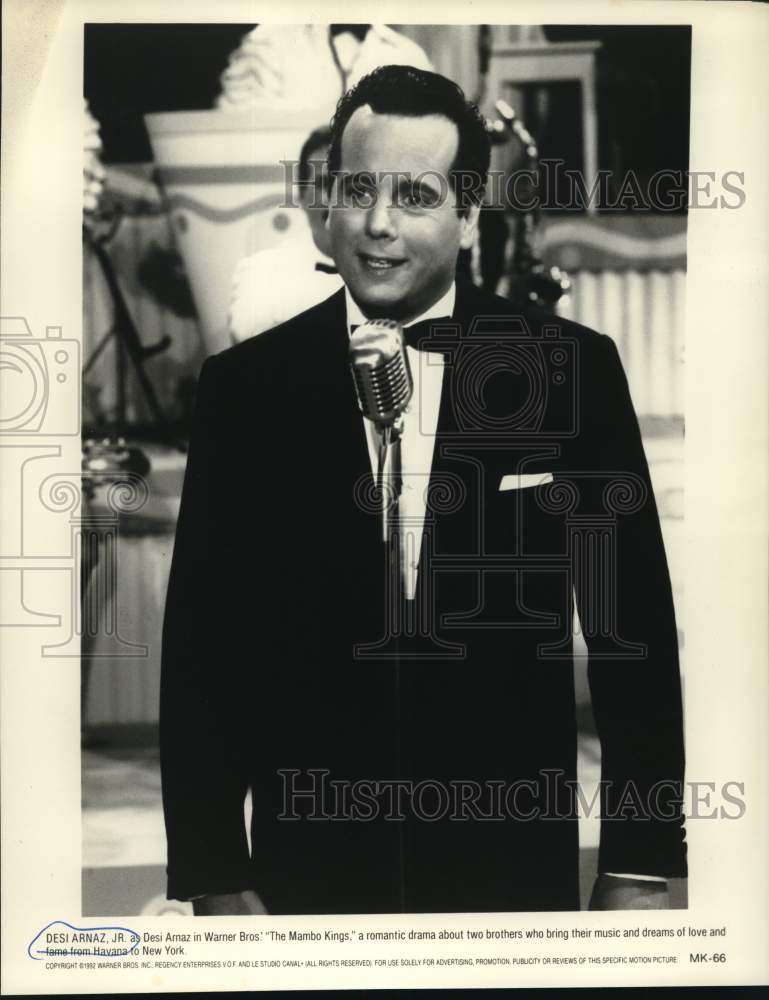 1992 Press Photo Actor Desi Arnaz, Jr. in "The Mambo Kings" - Historic Images