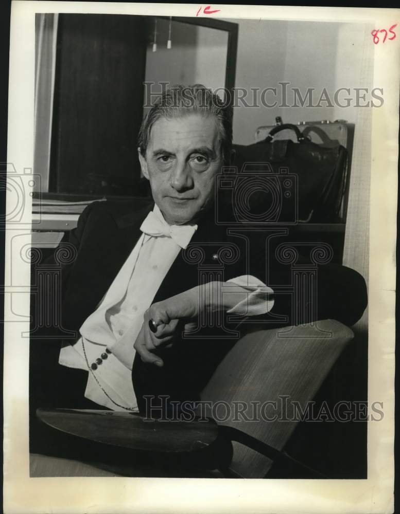 1968 Press Photo Sir John Barbirolli, conductor emeritus - Historic Images