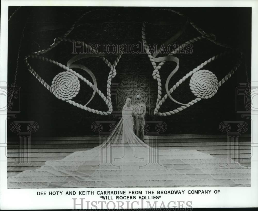 1992 Press Photo Actor Keith Carradine and Dee Hoty in "Will Rogers Follies" - Historic Images