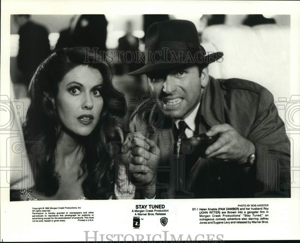 1992 Press Photo Pam Dawber and John Ritter act in "Stay Tuned" - Historic Images