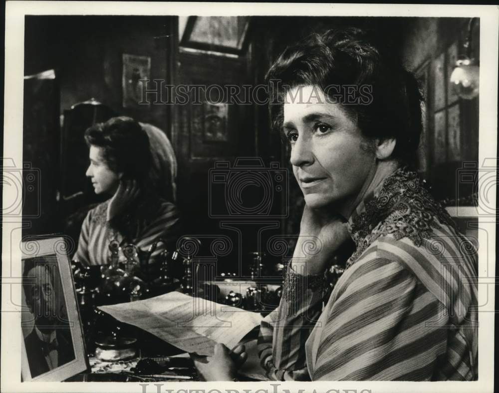 1968 Press Photo Dame Peggy Ashcroft in "From Chekov, With Love" - Historic Images