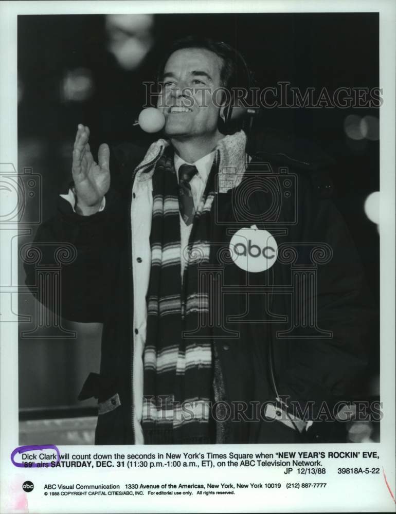 1988 Press Photo Television host Dick Clark to host New Year's Rockin' Eve, '89 - Historic Images