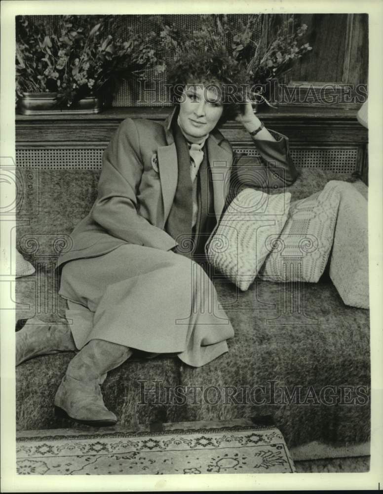 1984 Glenn Close during a scene rom "The Real Thing" play - Historic Images