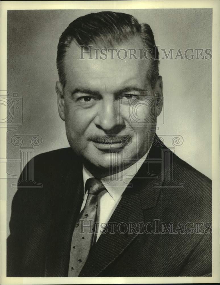 1963 Press Photo Ron Cochran, Anchorman of "Ron Cochran with the News" - Historic Images