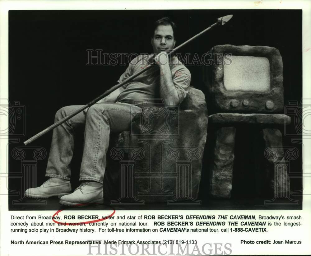 1998 Press Photo Rob Becker in Broadway show &quot;Defending The Caveman&quot; - Historic Images