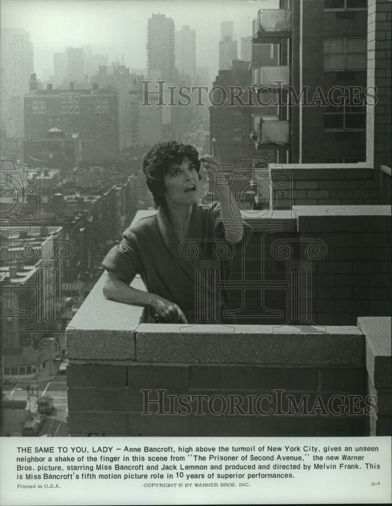 Press Photo Anne Bancroft acts in &quot;The Prisoner of Second Avenue&quot; - Historic Images