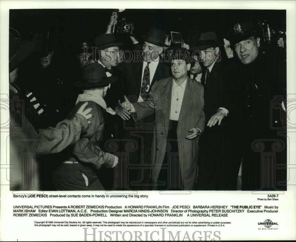 1992 Press Photo Joe Pesci acts in a scene from "The Public Eye" - Historic Images
