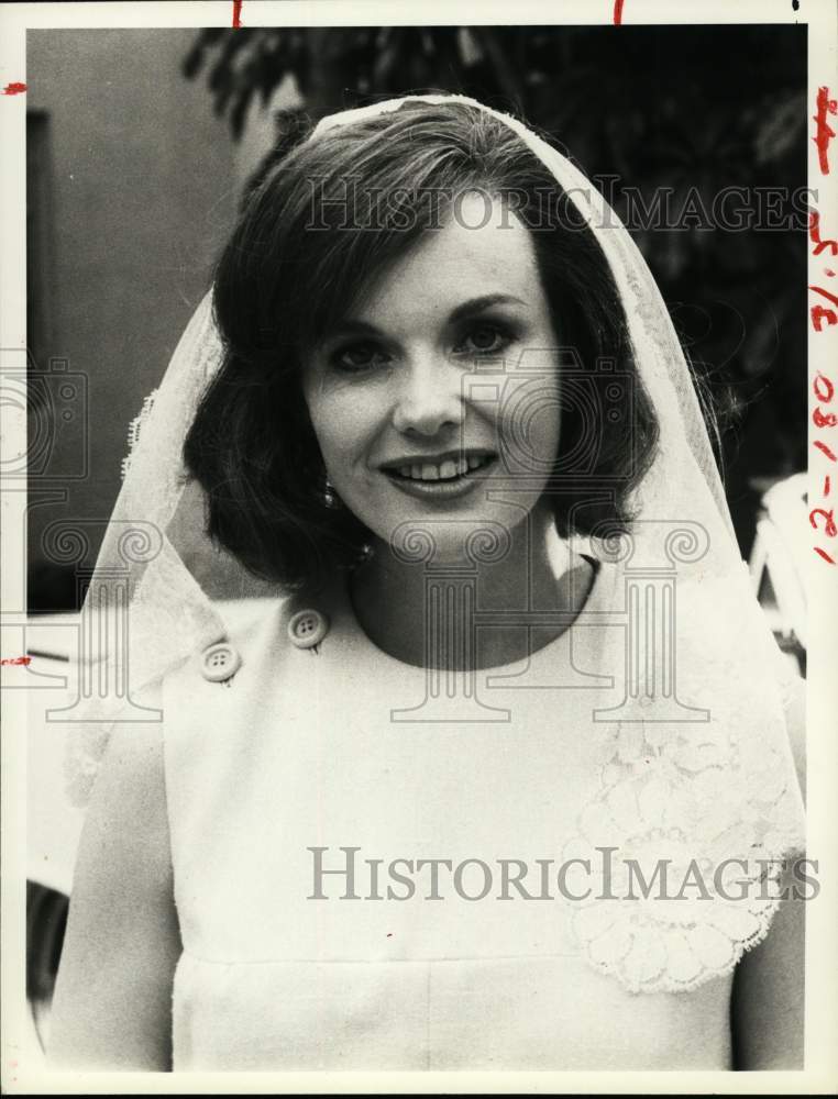1993 Actress Blair Brown acts in "Kennedy" - Historic Images
