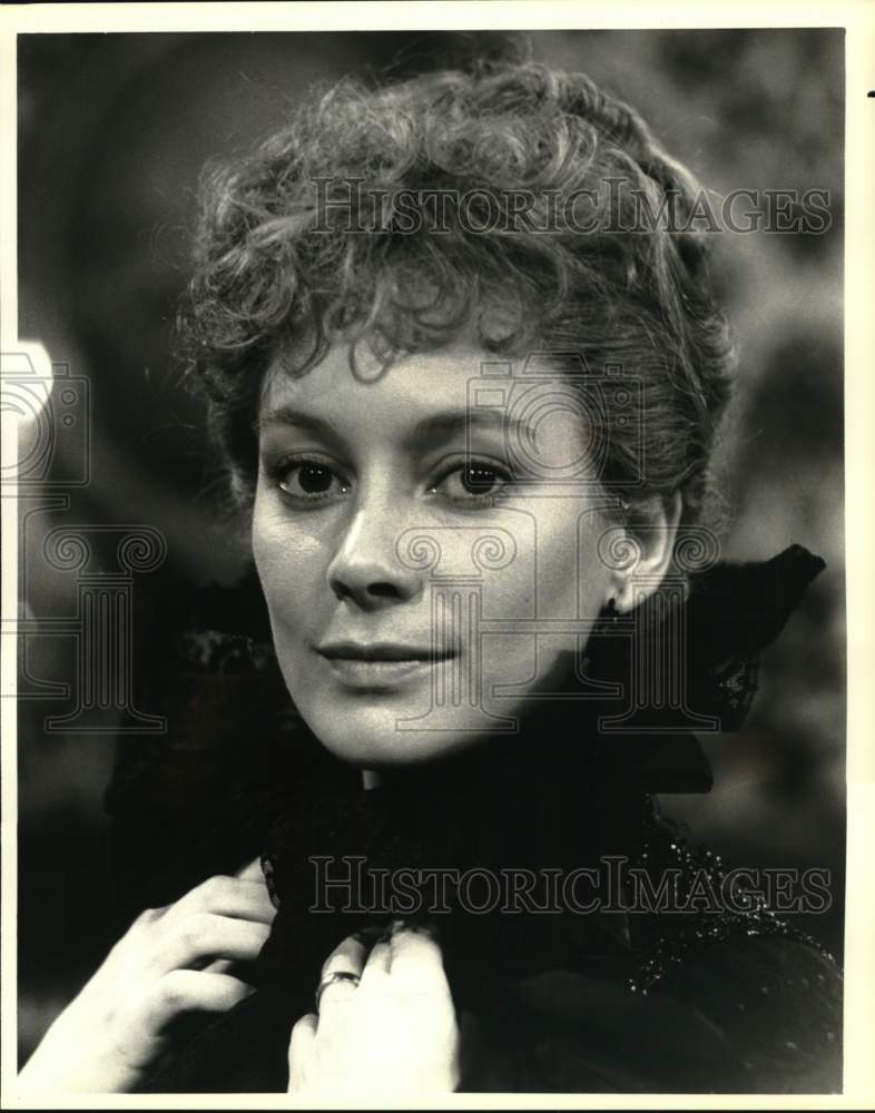 1979 Press Photo Actress Francesca Annis acts in "Lillie" series - Historic Images