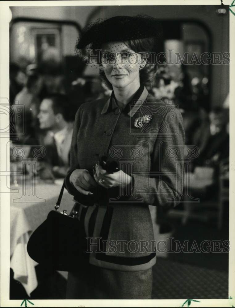 1987 Press Photo Actress Ann-Margret acts in "The Two Mrs. Grenvilles" - Historic Images
