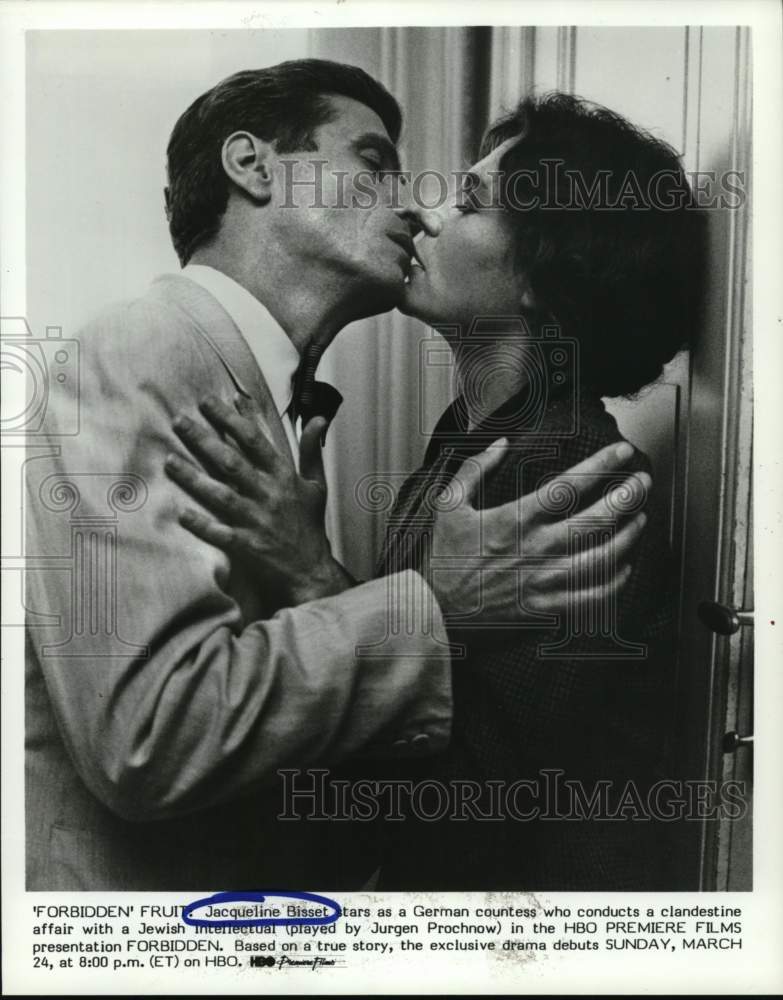 1985 Press Photo Jacqueline Bisset and Jurgen Prochnow in &quot;Forbidden&quot; - Historic Images