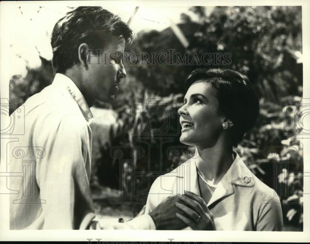 1970 Press Photo Horst Buchholz, Diane Baker in "Nine Hours to Rama" - Historic Images