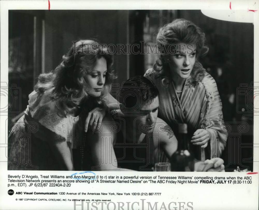 1987 Press Photo &quot;A Streetcar Named Desire&quot; Movie Scene - Historic Images