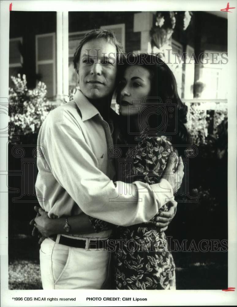 1996 Press Photo Richard Chamberlain, Amanda Donohue in "The Thorn Birds" - Historic Images