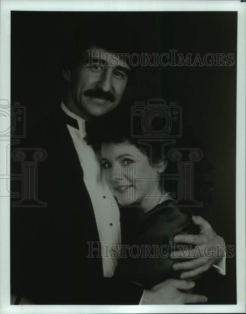 1987 Press Photo Sam Waterston and Stockard Channing in &quot;The Room Upstairs&quot; - Historic Images