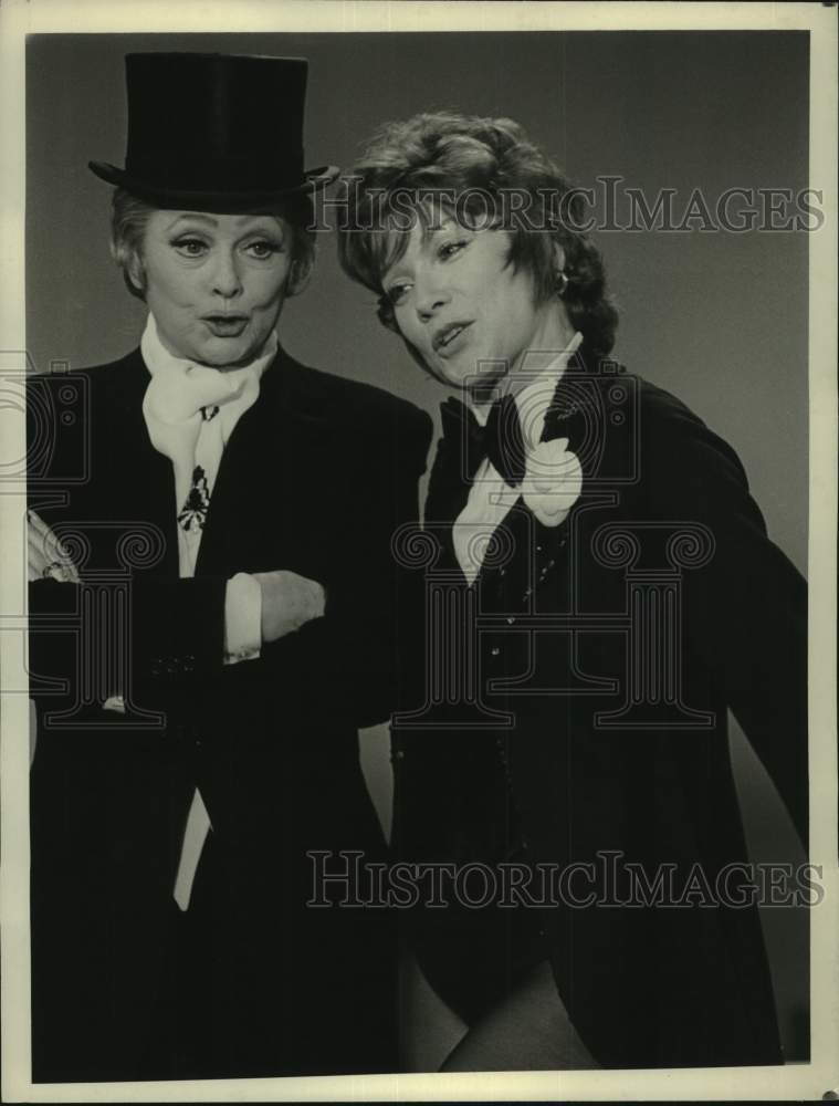 1978 Press Photo Shirley MacClaine and Lucille Ball in &quot;Gypsy In My Soul&quot; - Historic Images