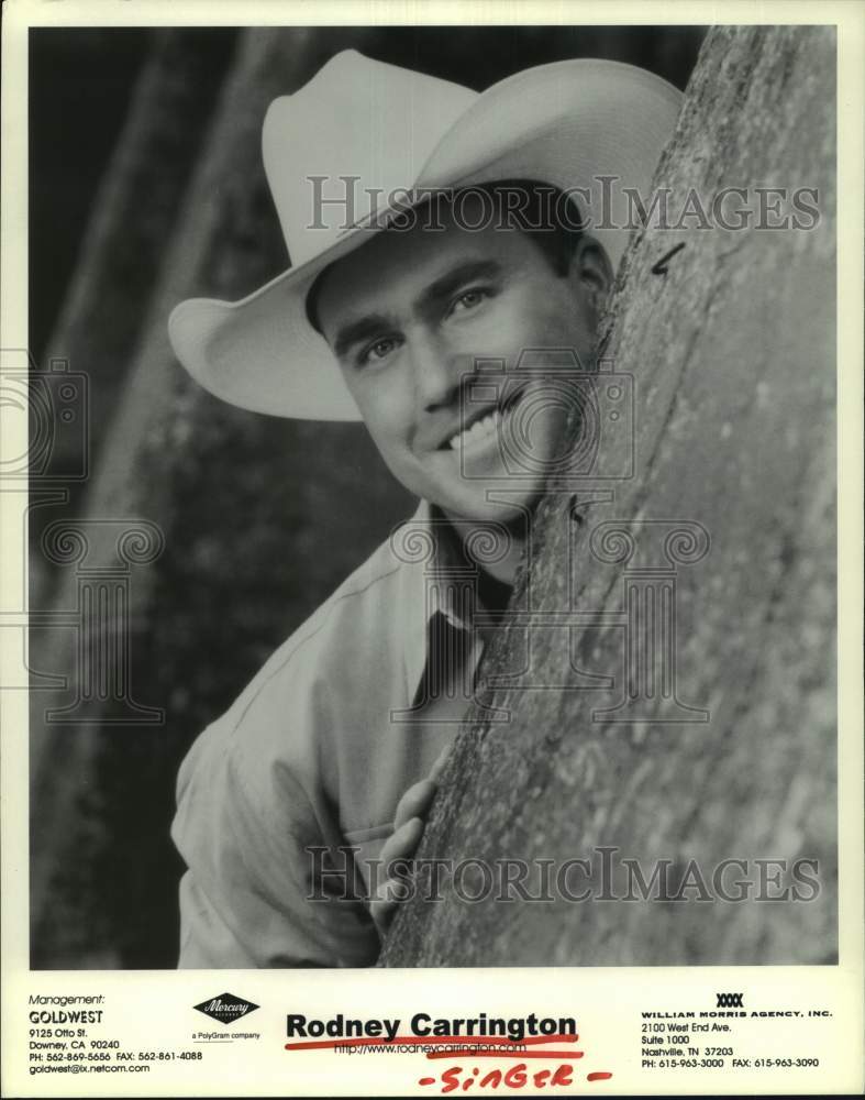 1998 Press Photo Singer Rodney Carrington - Historic Images