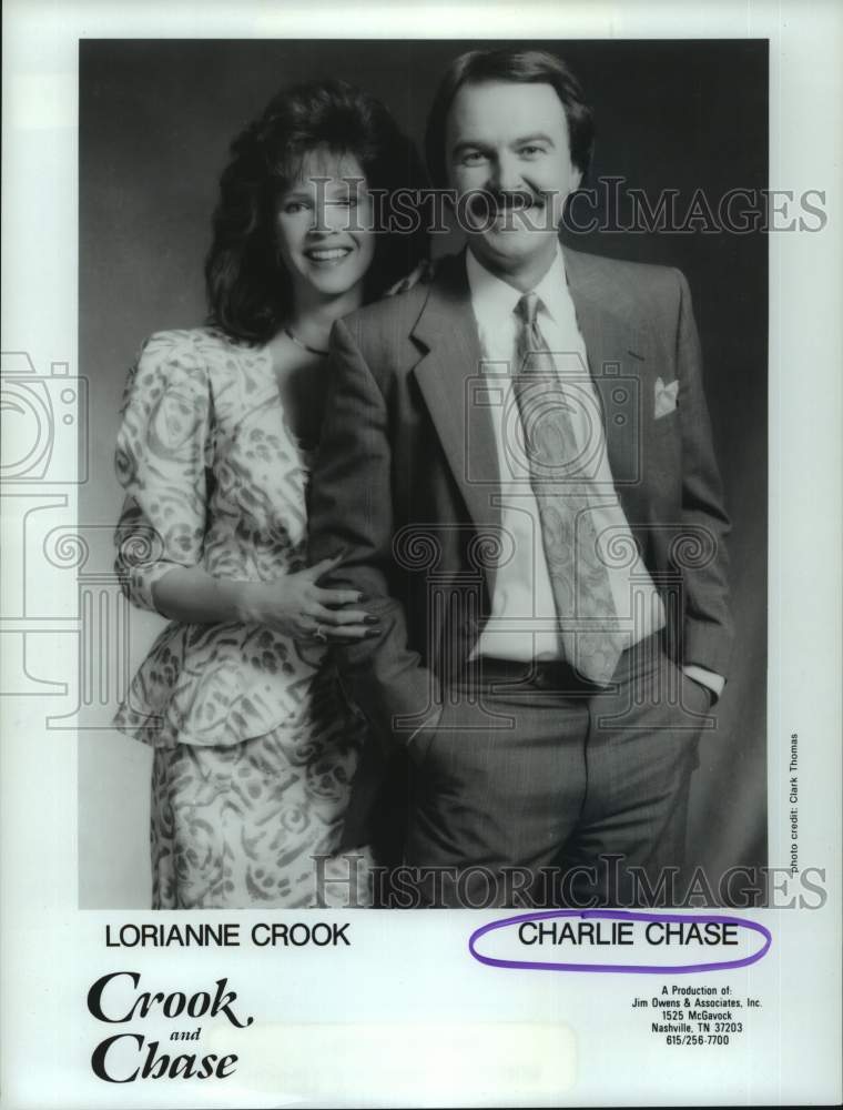 1989 Press Photo Charlie Chase and Lorianne Crook in &quot;Crook and Chase&quot; - Historic Images