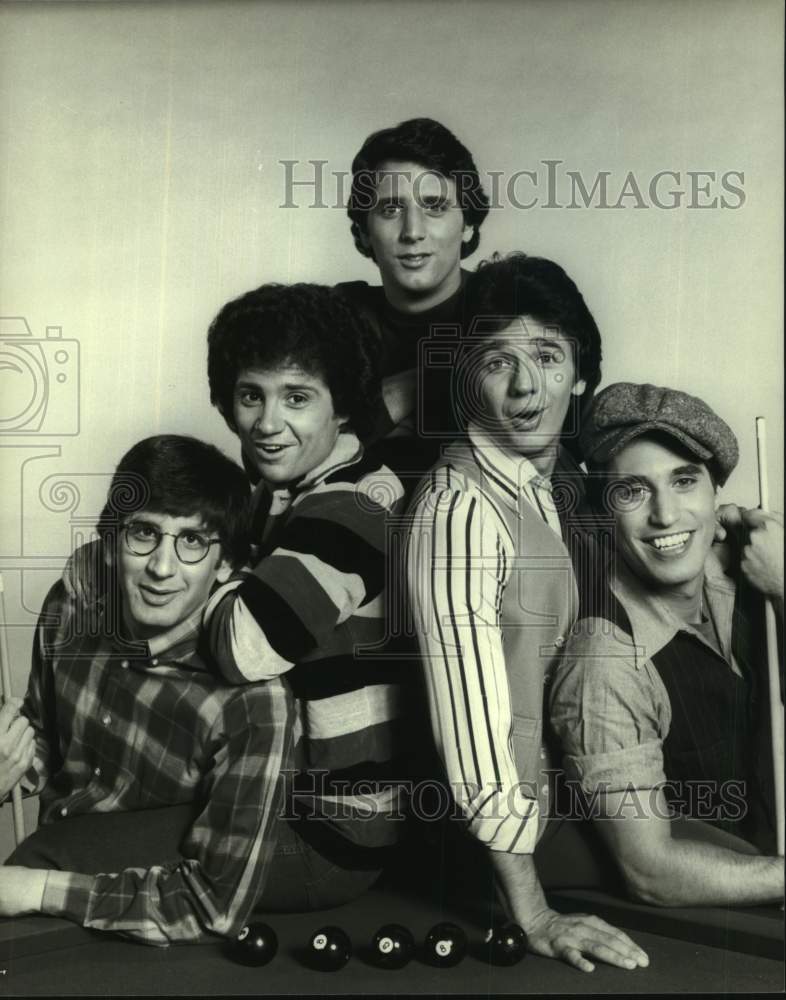 1979 Press Photo Actors starring in "Flatbush" comedy series - Historic Images