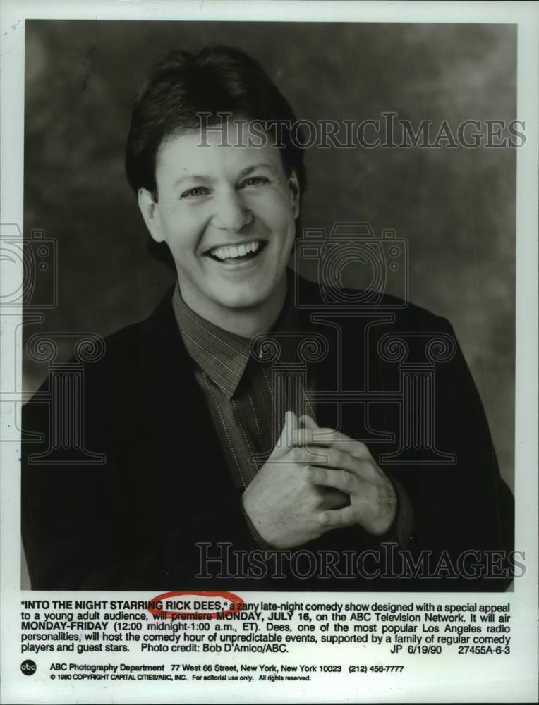 1990 Press Photo Actor Rick Dees stars in &quot;Into The Night&quot; - Historic Images