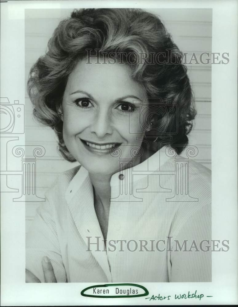 1989 Press Photo Actress and Director Karen Douglas, Actors Workshop - Historic Images