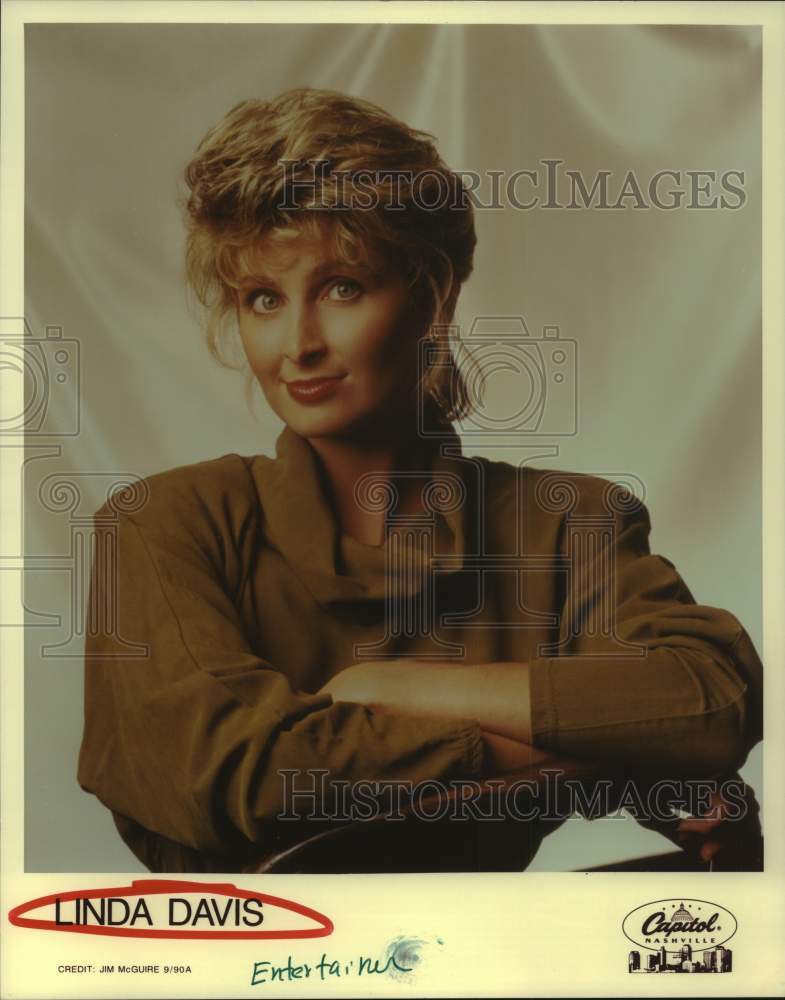 1990 Press Photo Entertainer Linda Davis - Historic Images